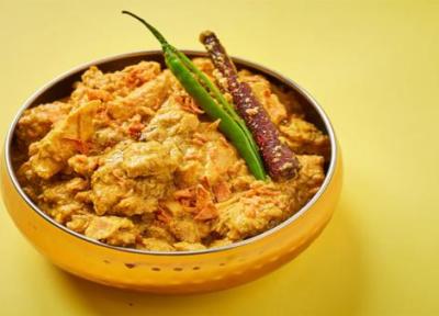 طرز تهیه خورش کاری با ماست و مرغ ؛ یک غذای هندی تند و خوشمزه (تور ارزان هند)