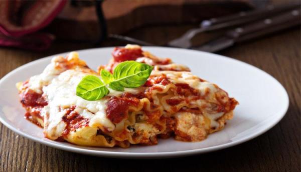 طرز تهیه لازانیا رولی خوشمزه و لذیذ